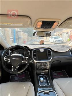 كرايسلر 300